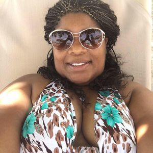 Meet your Posher, Veronica